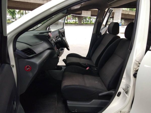 TOYOTA AVANZA 1.5G AT ปี 2014 รูปที่ 5